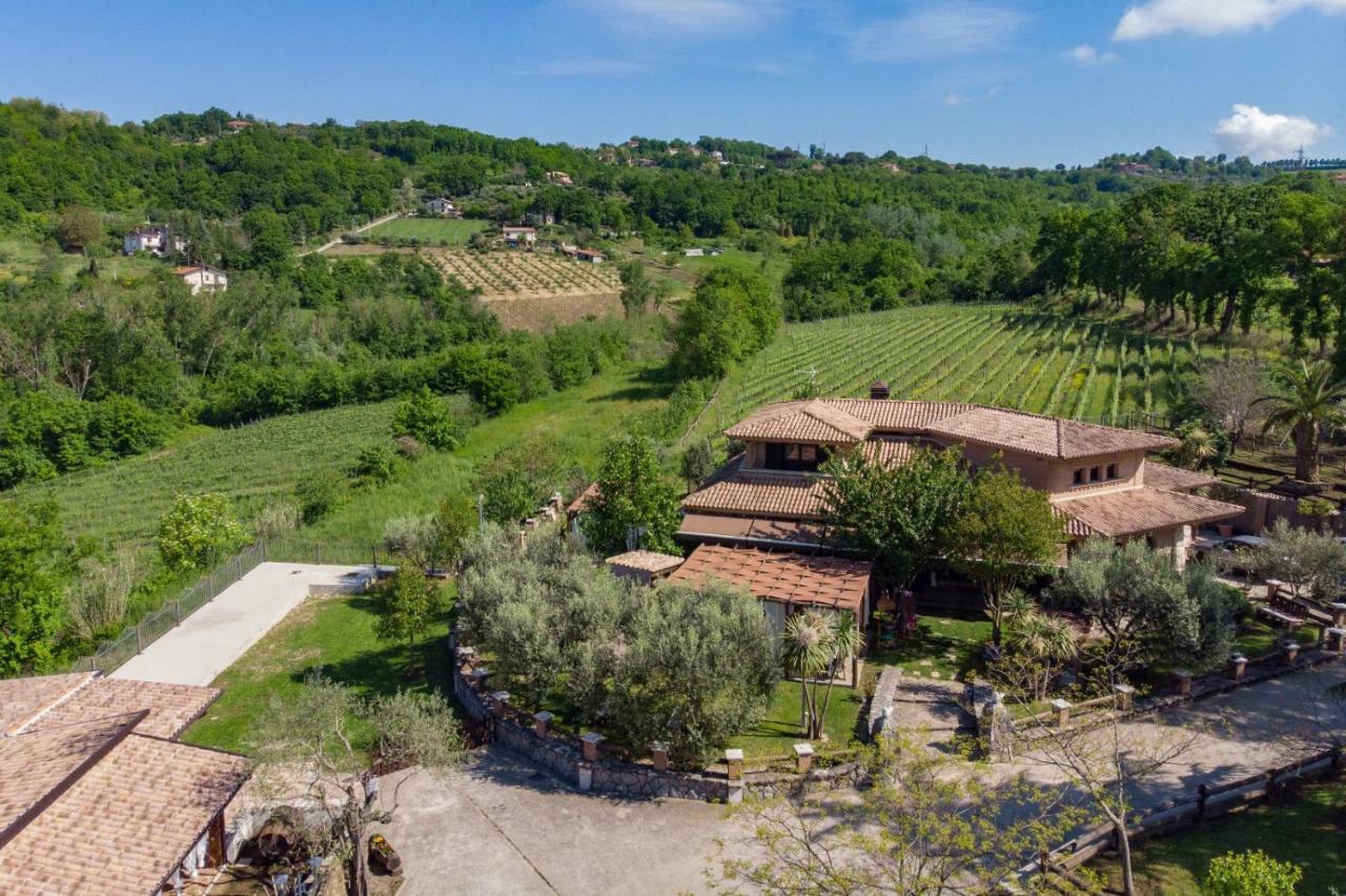 Agriturismo A Casa Di Susanna Santo Stefano del Sole Kültér fotó