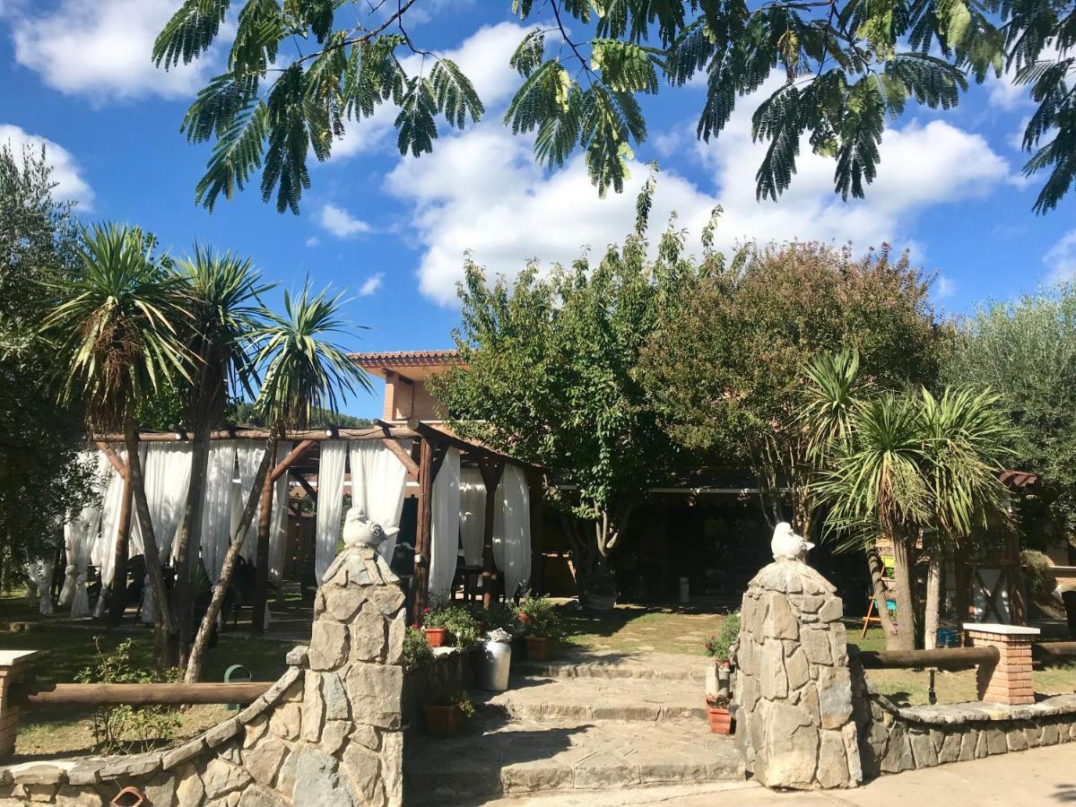 Agriturismo A Casa Di Susanna Santo Stefano del Sole Kültér fotó
